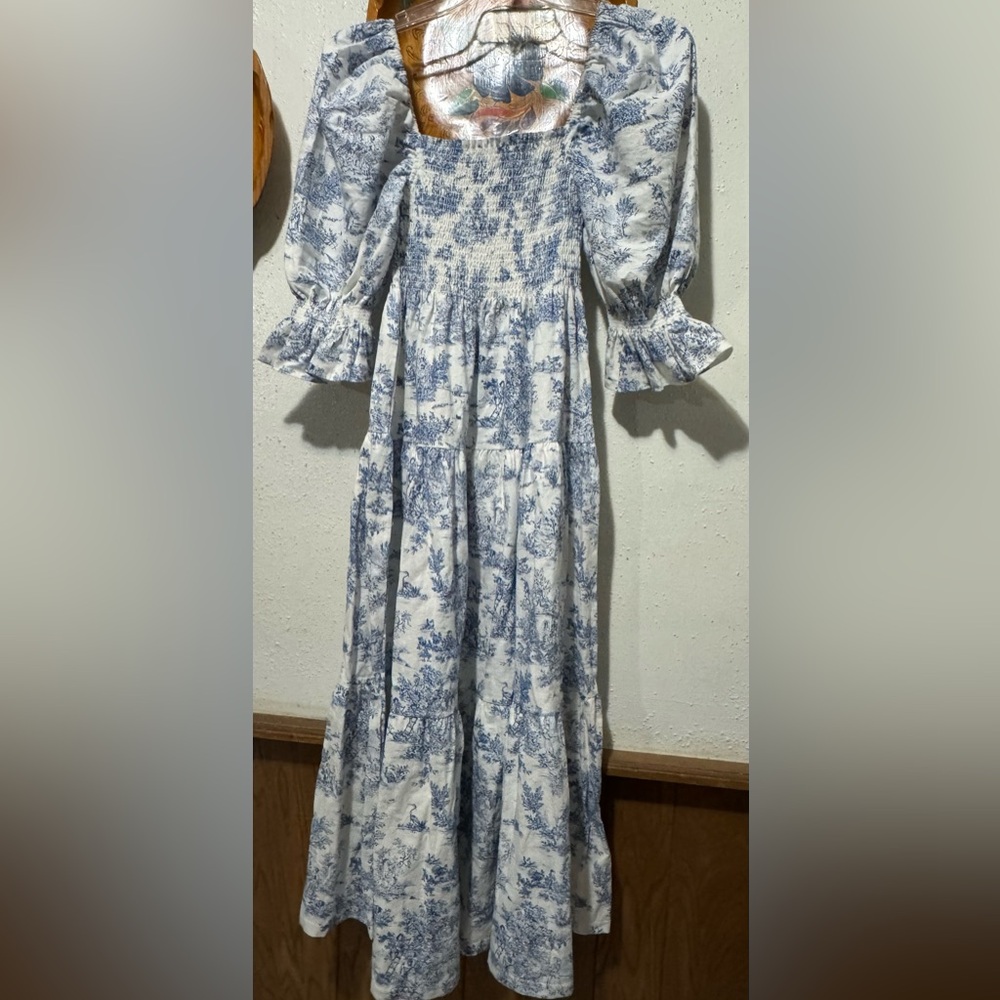 Nothing Fits But Kiko Dress Size Small - Paris - Picture 10 of 15